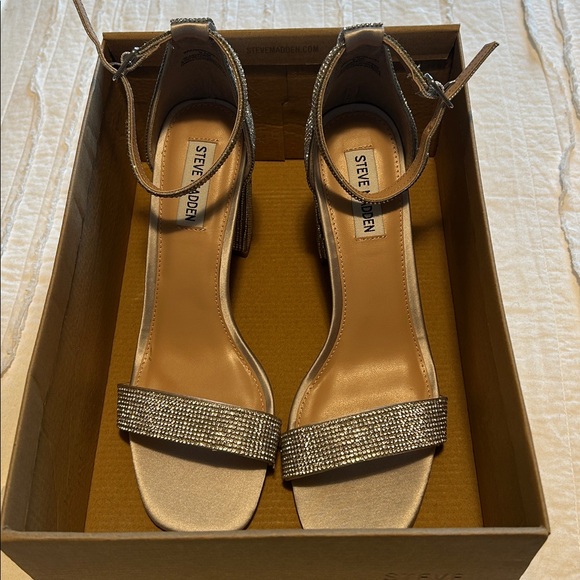 Steve Madden Spark Embellished Ankle Strap Heel - Picture 6 of 7